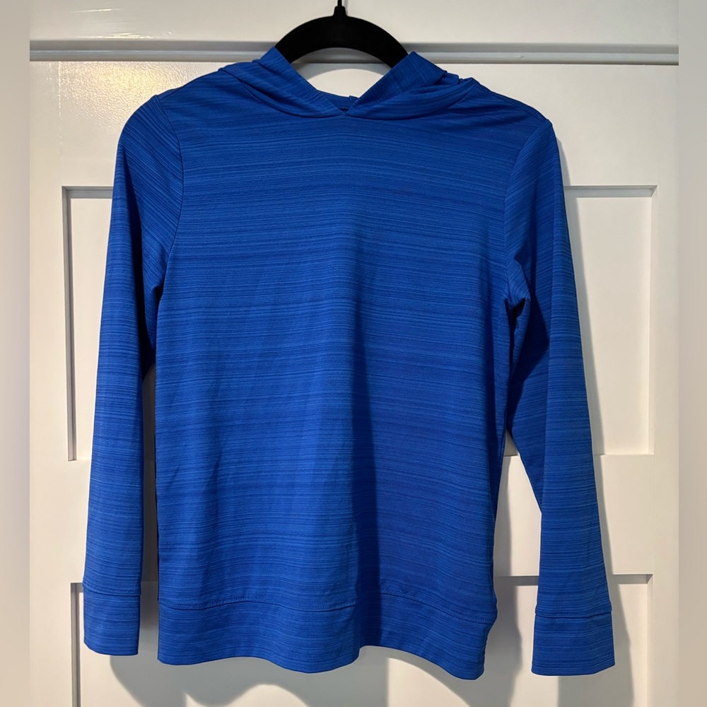 Kids Long Sleeve UPF 50 Hoodie. Kids Size Medium (8)